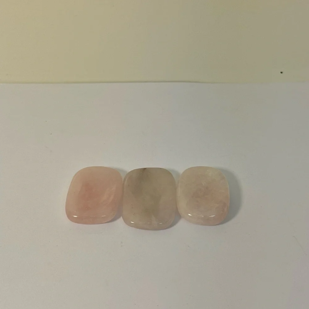 Rose‎ Quartz - Picture 2 of 2
